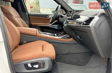 Внедорожник / Кроссовер BMW X7 2024 в 