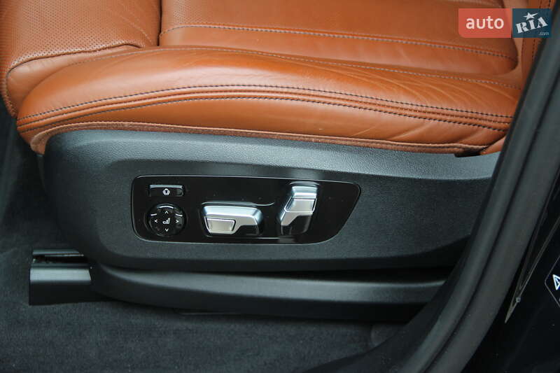 Внедорожник / Кроссовер BMW X7 2021 в Черкассах фото 37 Внедорожник / Кроссовер BMW X7 2021 в Черкассах