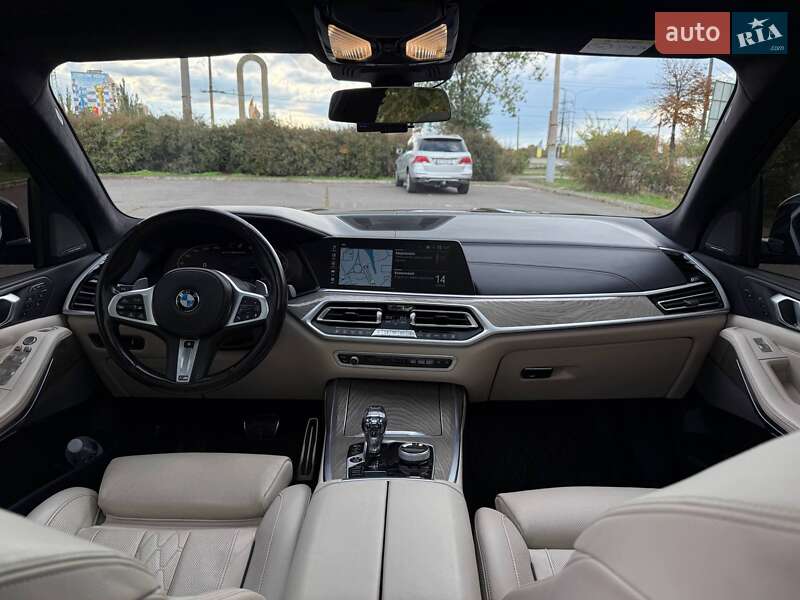 Внедорожник / Кроссовер BMW X7 2021 в Кривом Роге