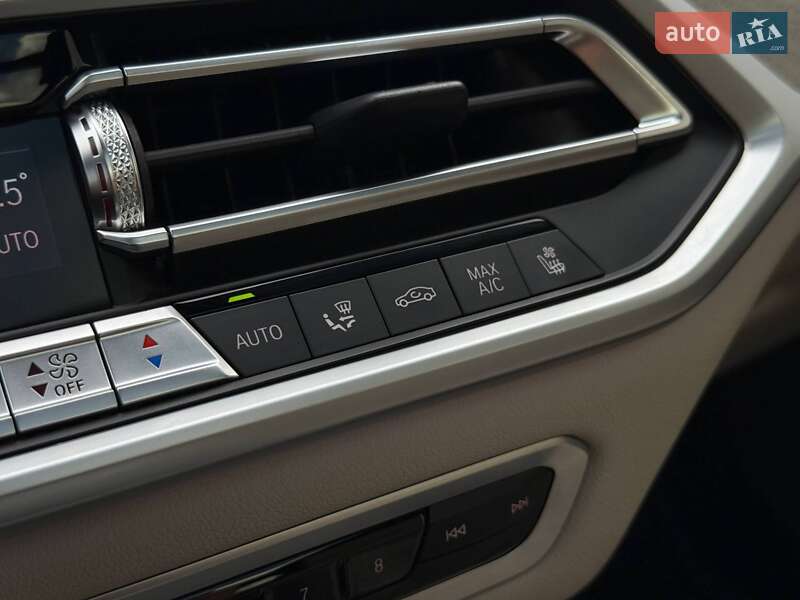 Внедорожник / Кроссовер BMW X7 2021 в Кривом Роге