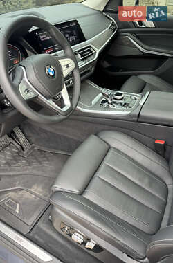 Внедорожник / Кроссовер BMW X7 2019 в 