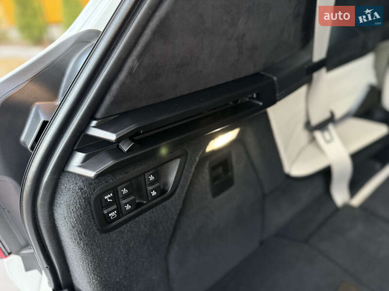 Позашляховик / Кросовер BMW X7 2021 в Львові фото 80 Позашляховик / Кросовер BMW X7 2021 в Львові
