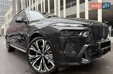 Позашляховик / Кросовер BMW X7 2023 в Києві