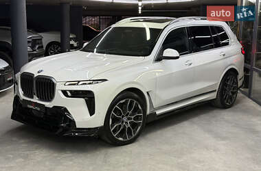 Внедорожник / Кроссовер BMW X7 2023 в  фото 6 Внедорожник / Кроссовер BMW X7 2023 в