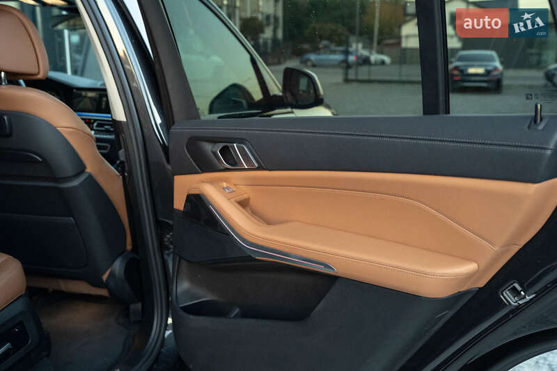 Внедорожник / Кроссовер BMW X7 2021 в Черновцах фото 54 Внедорожник / Кроссовер BMW X7 2021 в Черновцах