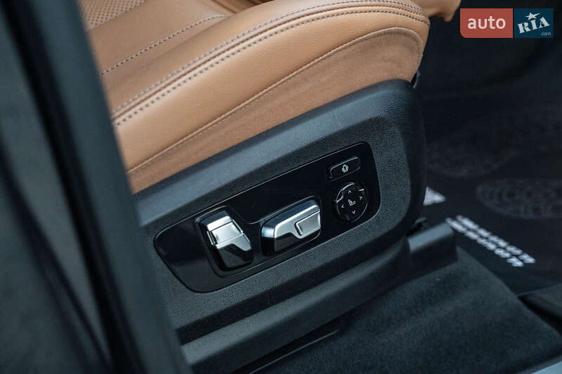 Внедорожник / Кроссовер BMW X7 2021 в Черновцах фото 39 Внедорожник / Кроссовер BMW X7 2021 в Черновцах