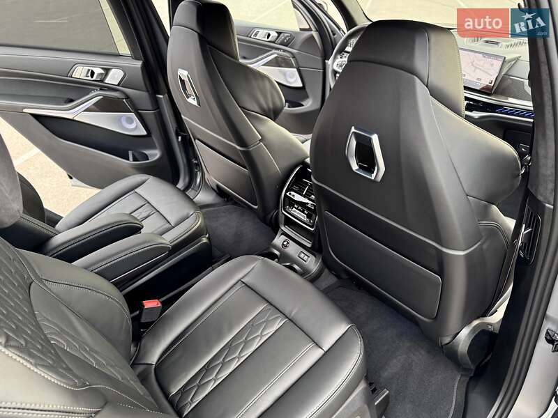 Внедорожник / Кроссовер BMW X7 2025 в Киеве фото 42 Внедорожник / Кроссовер BMW X7 2025 в Киеве