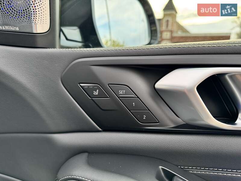 Внедорожник / Кроссовер BMW X7 2025 в Киеве фото 46 Внедорожник / Кроссовер BMW X7 2025 в Киеве