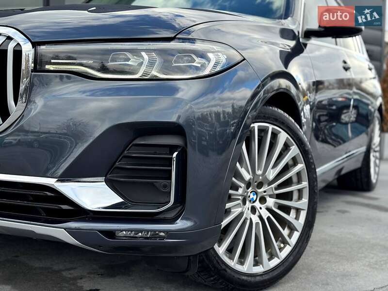 Внедорожник / Кроссовер BMW X7 2020 в Ровно