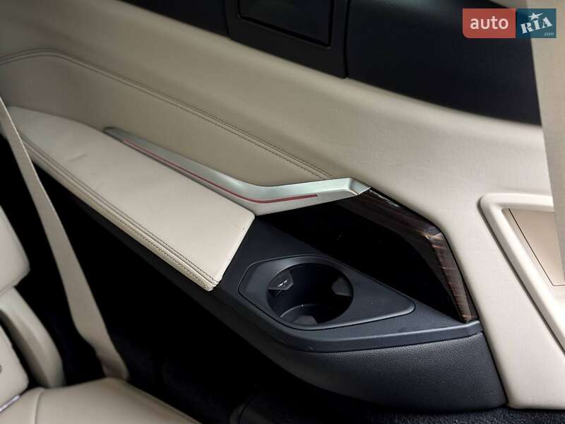 Внедорожник / Кроссовер BMW X7 2020 в Ровно