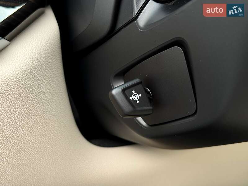 Внедорожник / Кроссовер BMW X7 2020 в Ровно