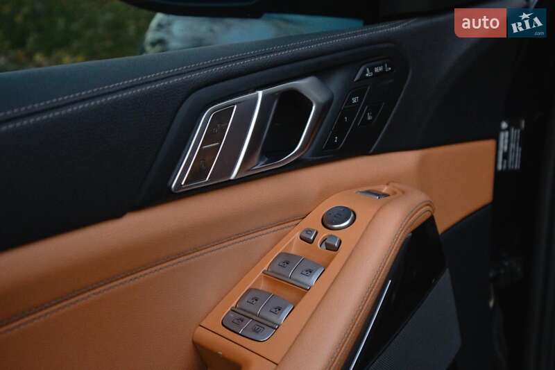 Внедорожник / Кроссовер BMW X7 2021 в Киеве фото 35 Внедорожник / Кроссовер BMW X7 2021 в Киеве