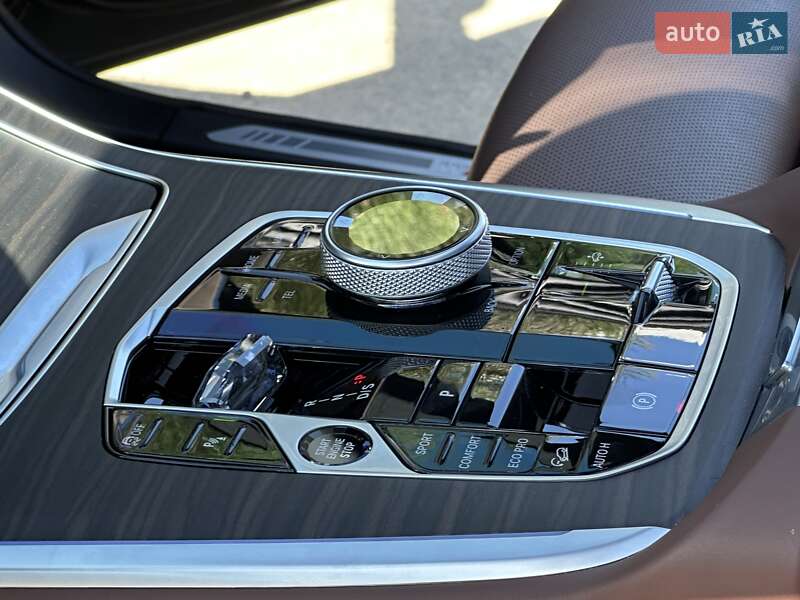 Внедорожник / Кроссовер BMW X7 2024 в Одессе фото 25 Внедорожник / Кроссовер BMW X7 2024 в Одессе