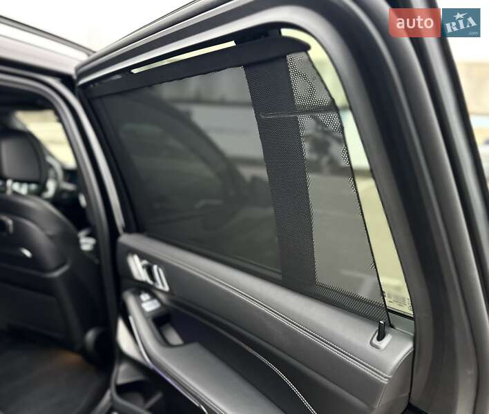 Внедорожник / Кроссовер BMW X7 2023 в Киеве