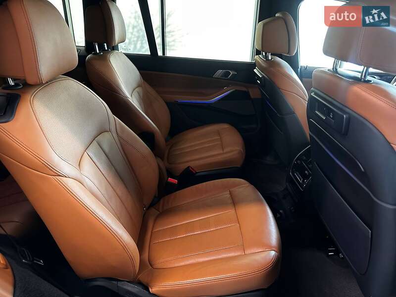 Внедорожник / Кроссовер BMW X7 2019 в Львове