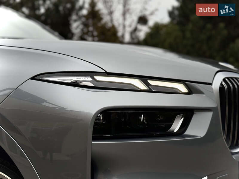 Позашляховик / Кросовер BMW X7 2023 в Києві