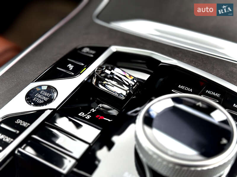 Позашляховик / Кросовер BMW X7 2023 в Києві