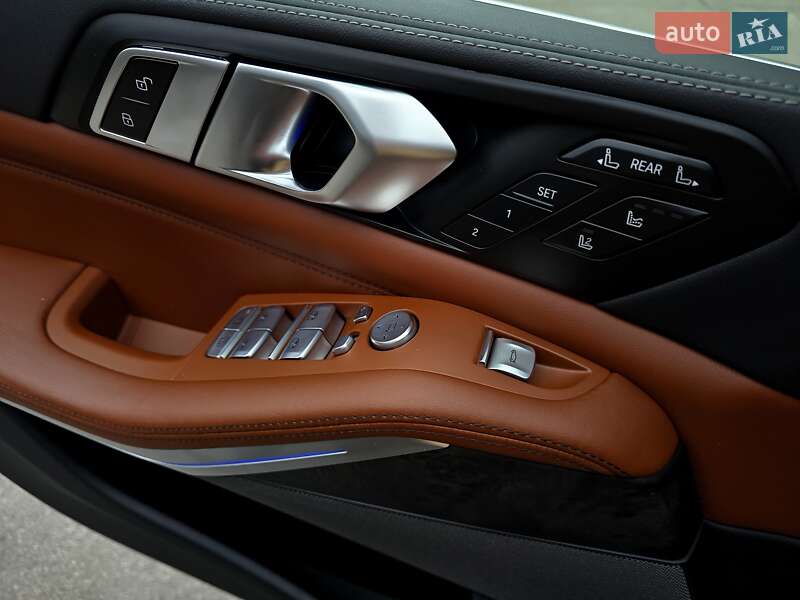 Позашляховик / Кросовер BMW X7 2023 в Києві