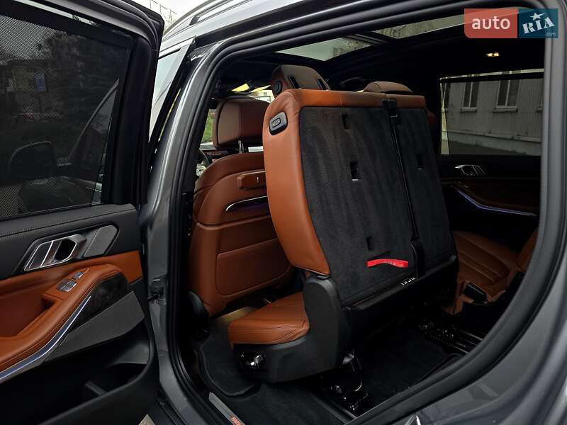 Позашляховик / Кросовер BMW X7 2023 в Києві