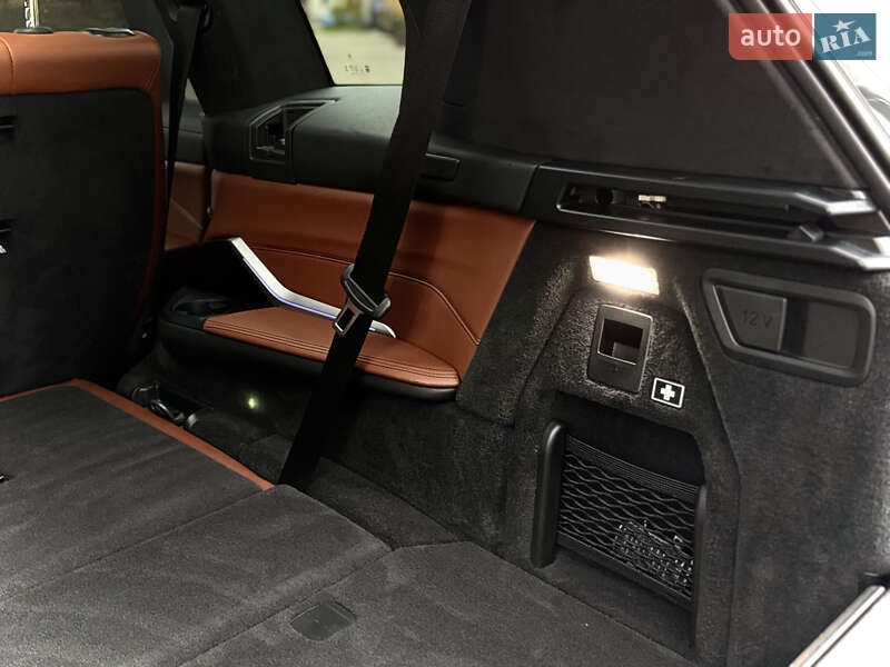 Позашляховик / Кросовер BMW X7 2023 в Києві