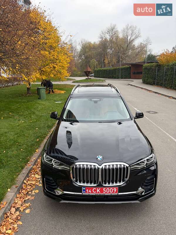 Внедорожник / Кроссовер BMW X7 2020 в Киеве