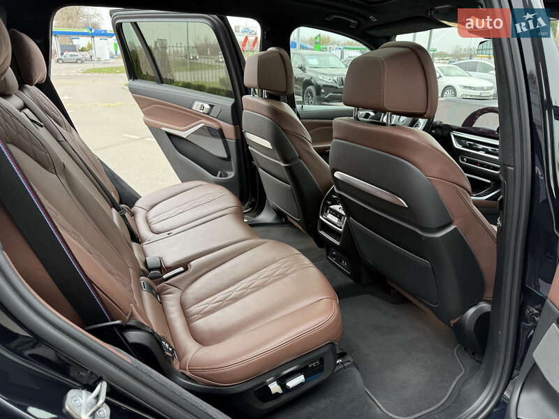 Внедорожник / Кроссовер BMW X7 2022 в Полтаве фото 35 Внедорожник / Кроссовер BMW X7 2022 в Полтаве