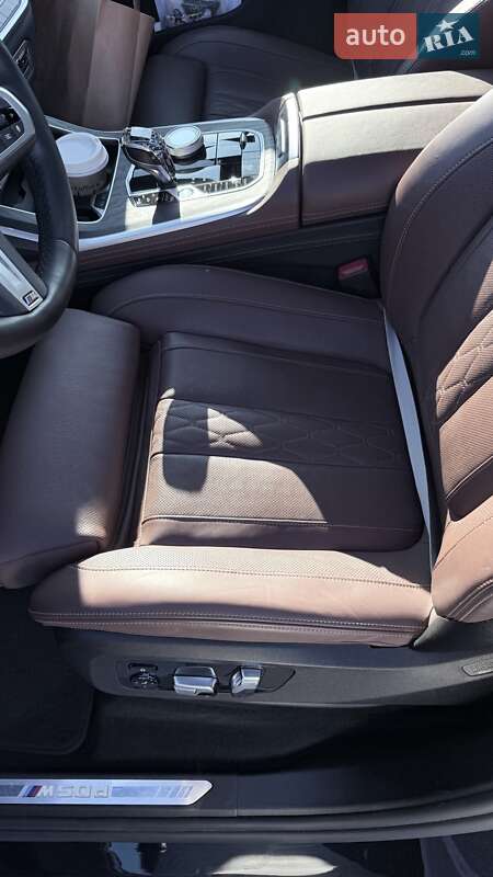 Внедорожник / Кроссовер BMW X7 2020 в Ровно