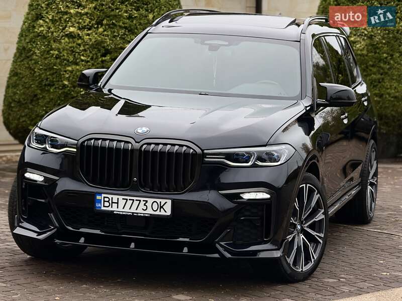 Внедорожник / Кроссовер BMW X7 2021 в Одессе