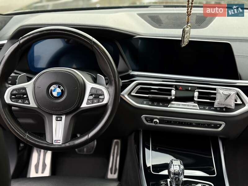 Внедорожник / Кроссовер BMW X7 2021 в Одессе