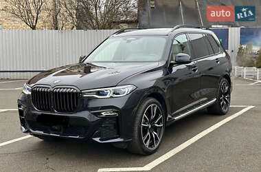 Внедорожник / Кроссовер BMW X7 2021 в Киеве
