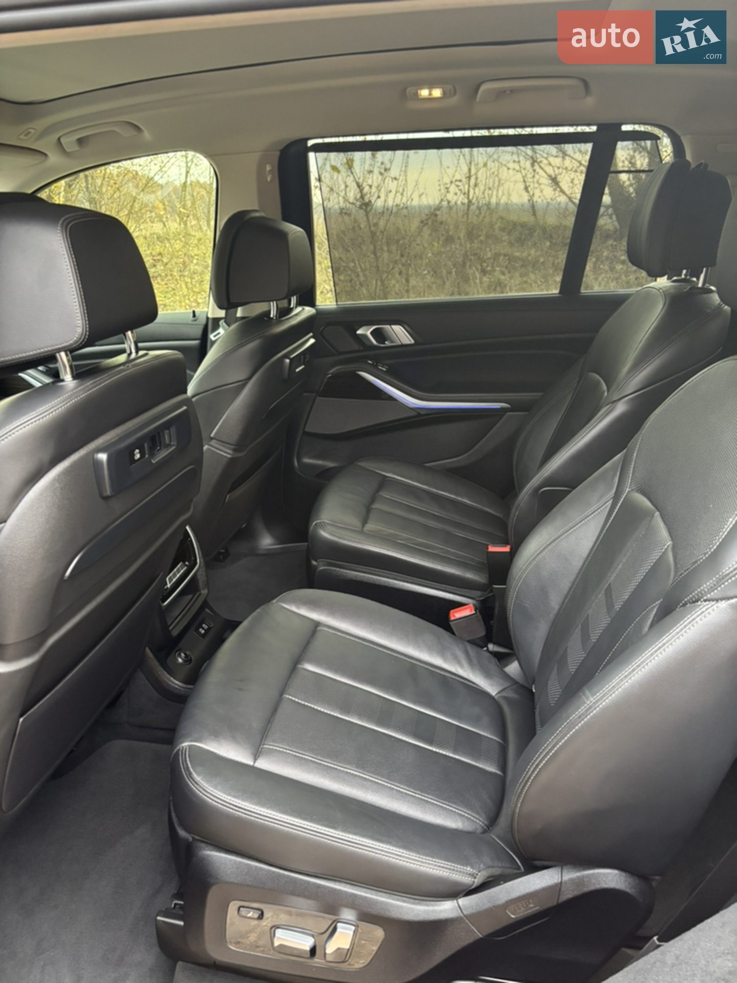 2020 BMW X7 - мініатюра 17