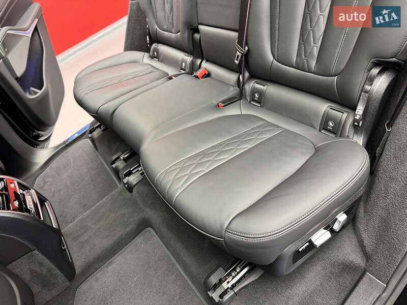 Позашляховик / Кросовер BMW X7 2023 в Києві фото 37 Позашляховик / Кросовер BMW X7 2023 в Києві