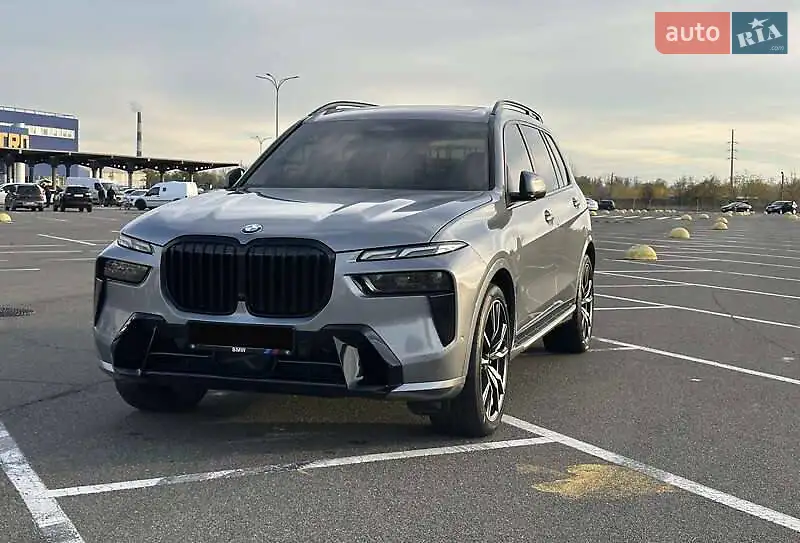 BMW X7 2024