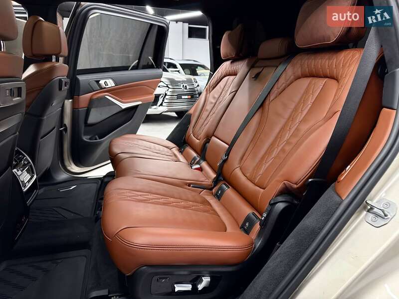 Позашляховик / Кросовер BMW X7 2019 в Києві