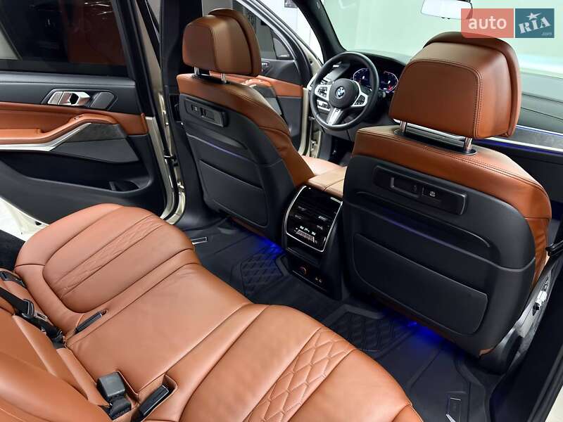 Позашляховик / Кросовер BMW X7 2019 в Києві