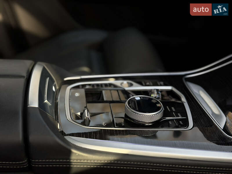 Внедорожник / Кроссовер BMW X7 2023 в Тернополе