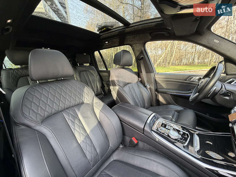 Внедорожник / Кроссовер BMW X7 2023 в Тернополе