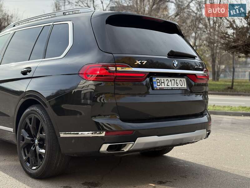 Внедорожник / Кроссовер BMW X7 2020 в Днепре фото 10 Внедорожник / Кроссовер BMW X7 2020 в Днепре