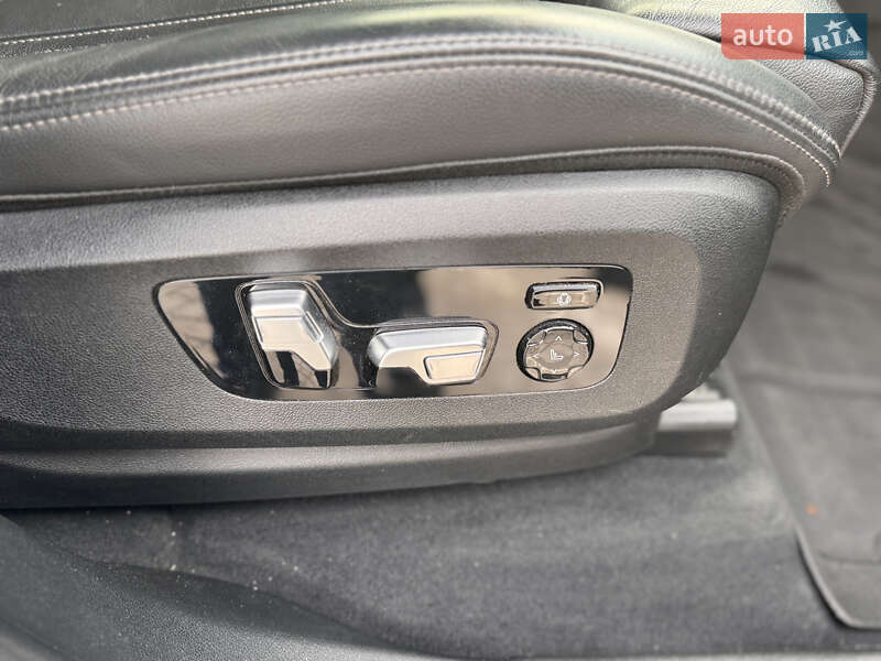 Внедорожник / Кроссовер BMW X7 2020 в Харькове фото 22 Внедорожник / Кроссовер BMW X7 2020 в Харькове