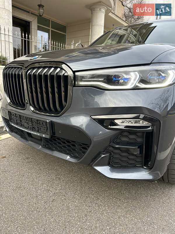Позашляховик / Кросовер BMW X7 2022 в Києві