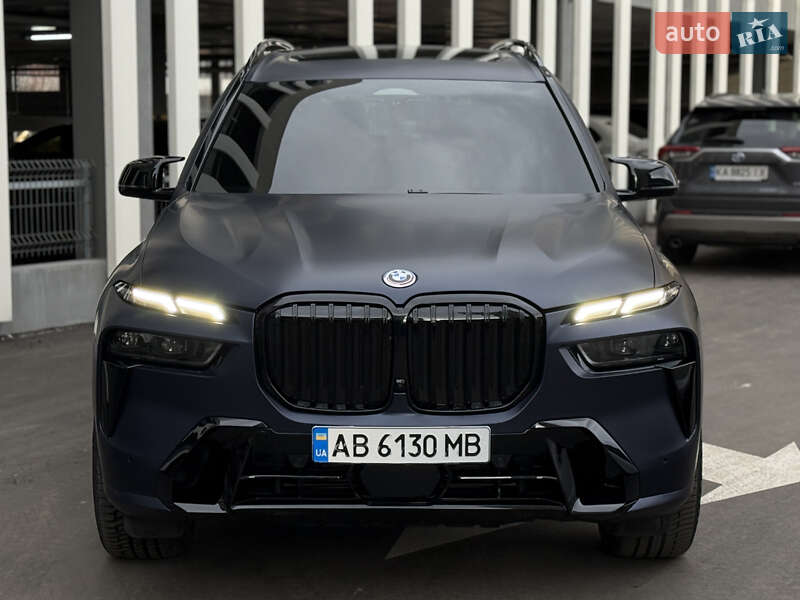 Внедорожник / Кроссовер BMW X7 2022 в Киеве