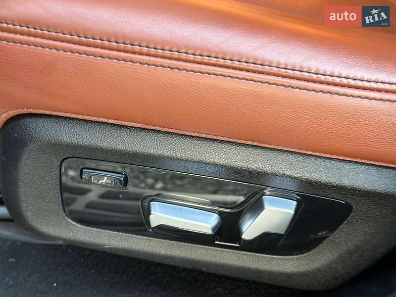 Внедорожник / Кроссовер BMW X7 2019 в Луцке