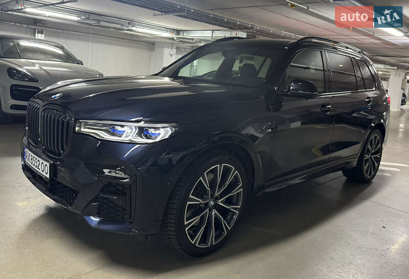Внедорожник / Кроссовер BMW X7 2022 в Киеве фото 5 Внедорожник / Кроссовер BMW X7 2022 в Киеве