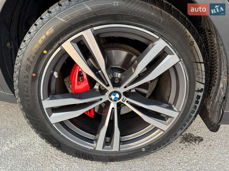 Позашляховик / Кросовер BMW X7 2019 в Дніпрі