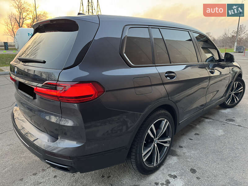 Позашляховик / Кросовер BMW X7 2019 в Дніпрі