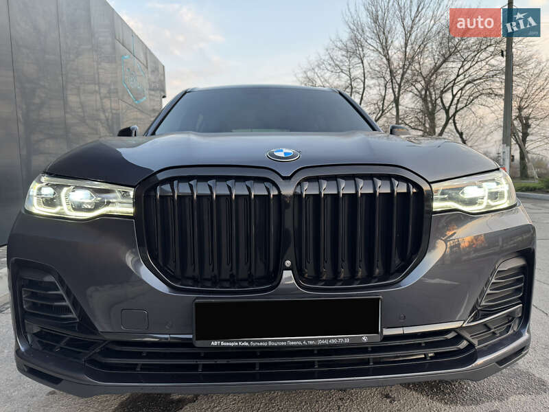 Позашляховик / Кросовер BMW X7 2019 в Дніпрі