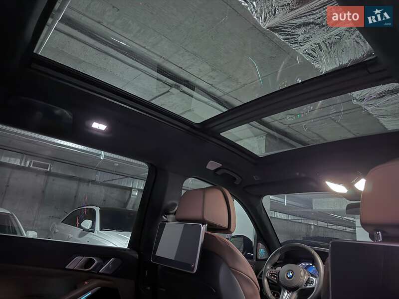 Внедорожник / Кроссовер BMW X7 2019 в Днепре