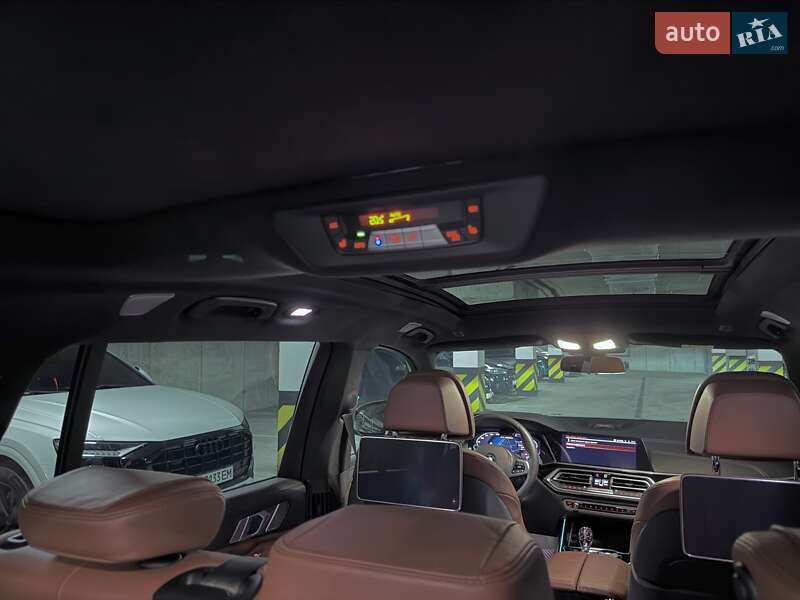 Внедорожник / Кроссовер BMW X7 2019 в Днепре