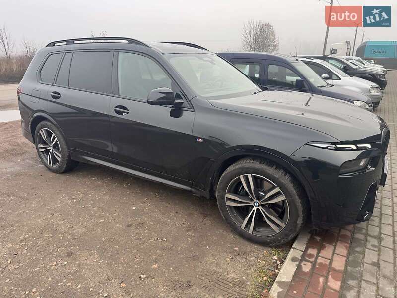 Позашляховик / Кросовер BMW X7 2024 в Рівному
