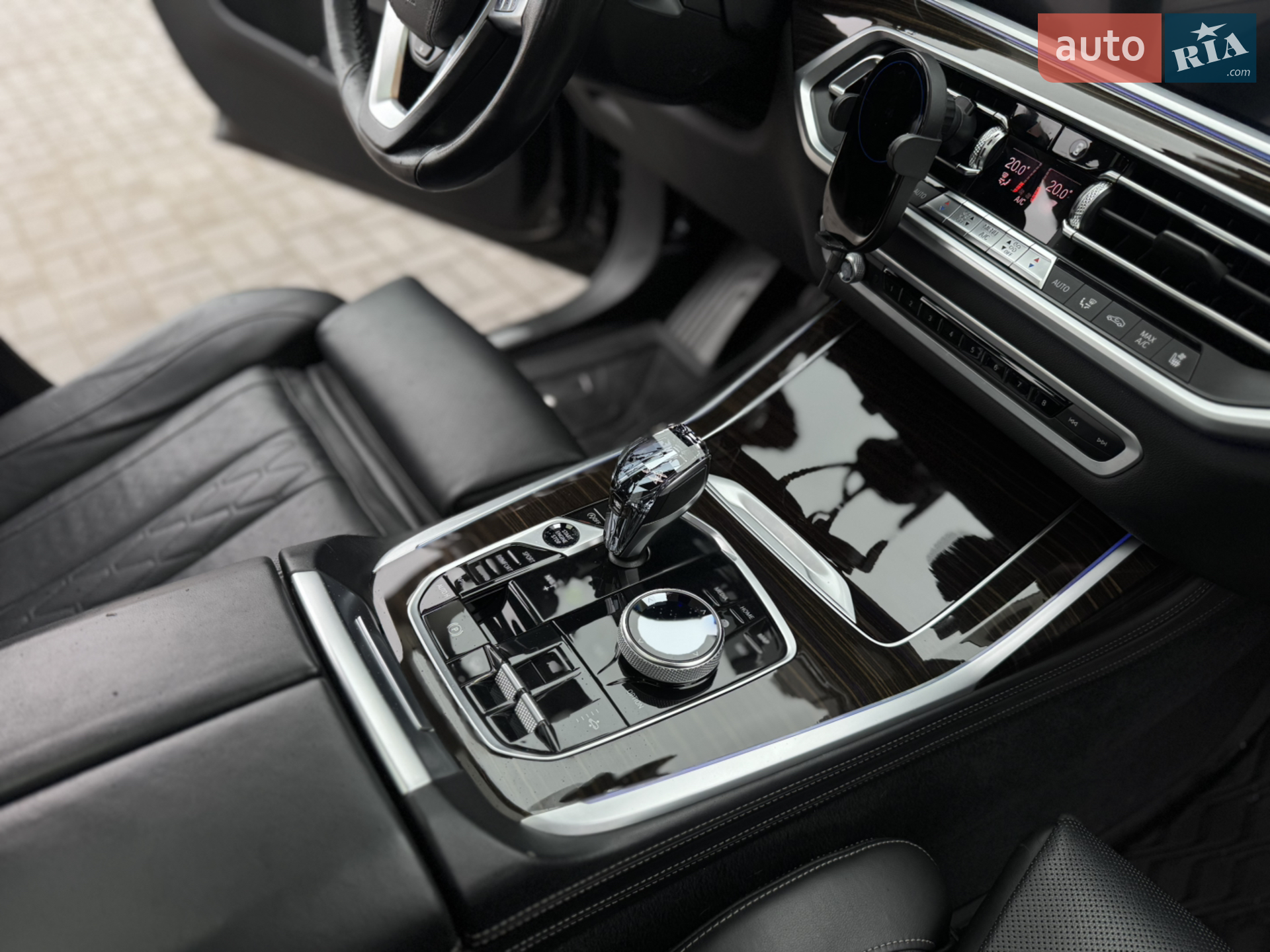 2020 BMW X7 - мініатюра 27
